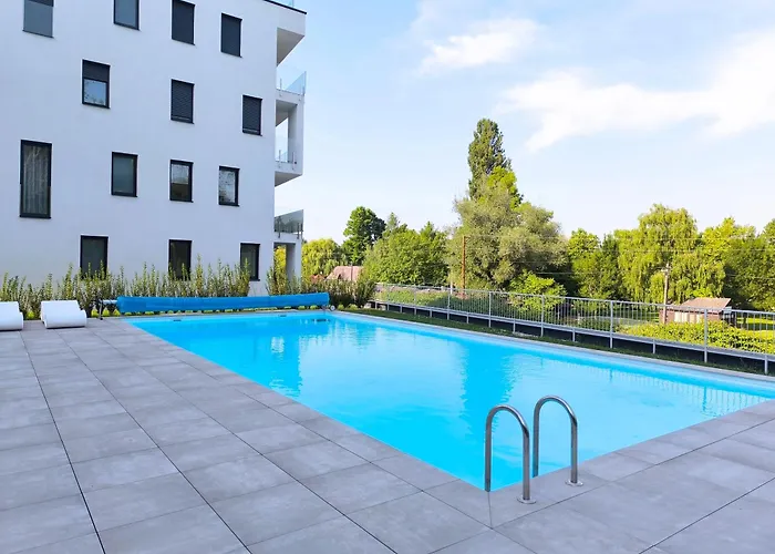 Helikon קסזטלי